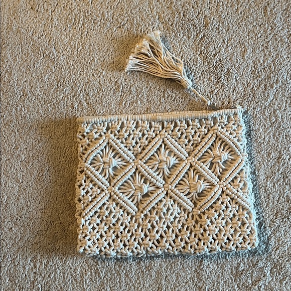 Purses - Picture 2 of 5